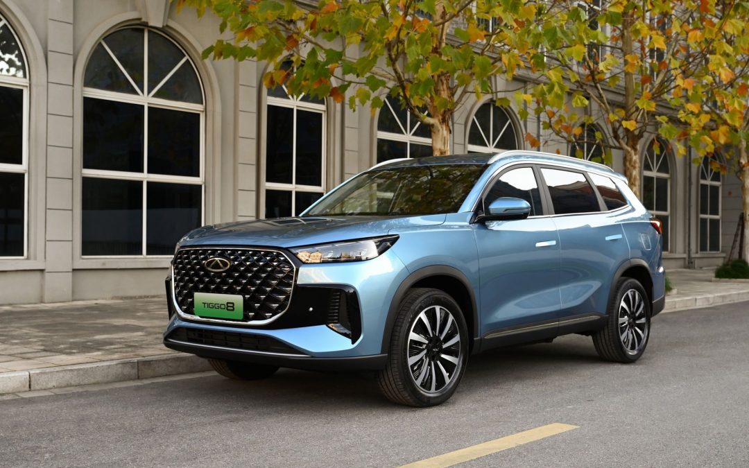 Tiggo 8 CSH Tembus 2.500 SPK dalam 2 Bulan, Chery Cetak Rekor PHEV Terlaris di Indonesia